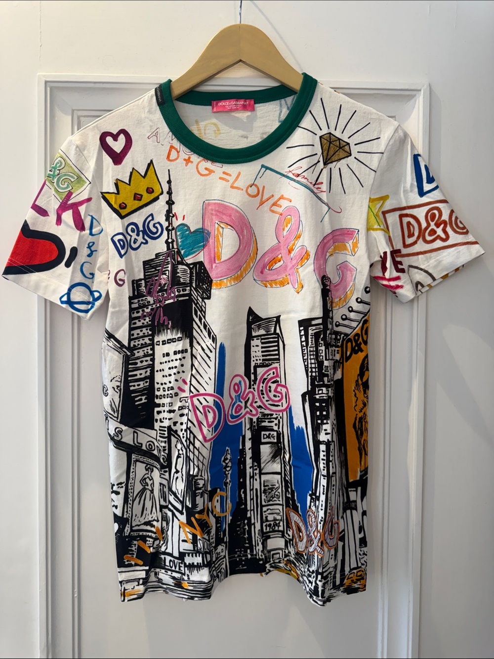 Dolce & Gabbana NYC City Tee with Multicolor Logos, Limited Edition size XS